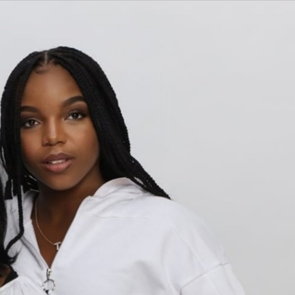 Meet your Posher, Tiffany's - Picture 1 of 1